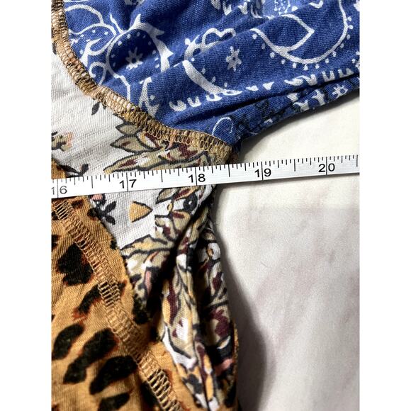 We the Free Patchwork Long Sleeve Top Bandana Pattern Animal Cluttercore Y2K - Picture 7 of 7